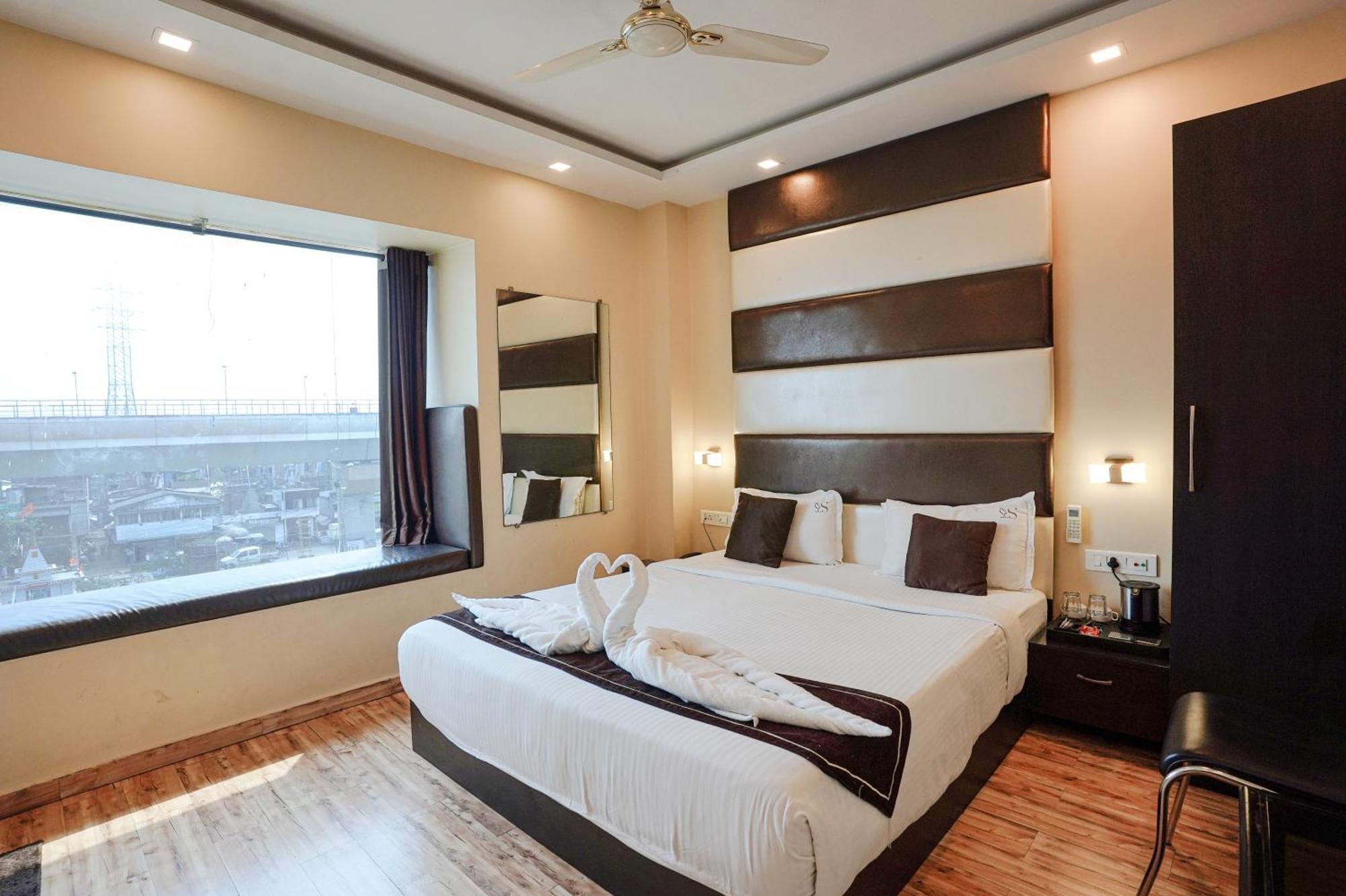 Hotel Sheldon International Near Science City Kolkata Ngoại thất bức ảnh