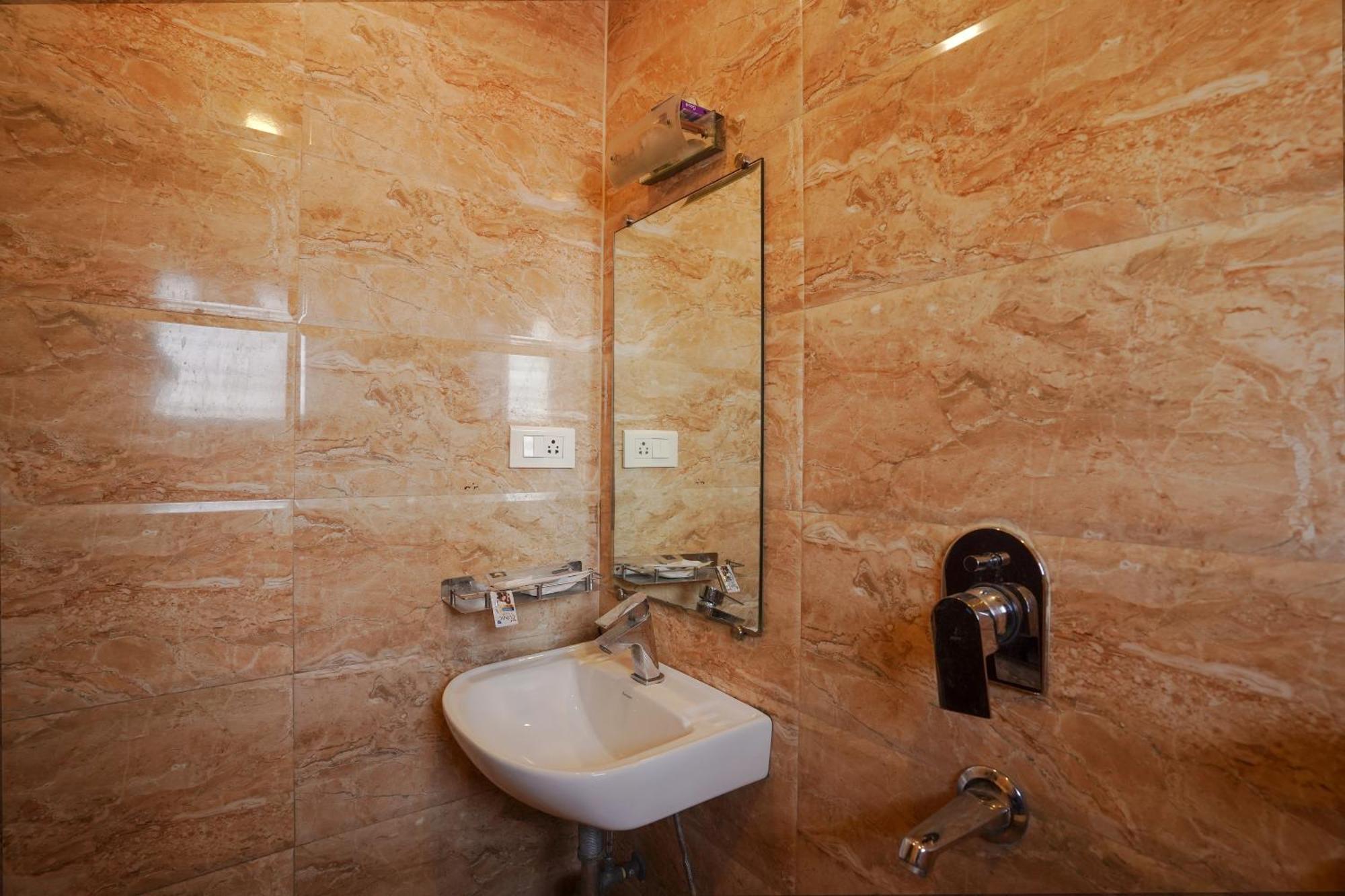 Hotel Sheldon International Near Science City Kolkata Ngoại thất bức ảnh